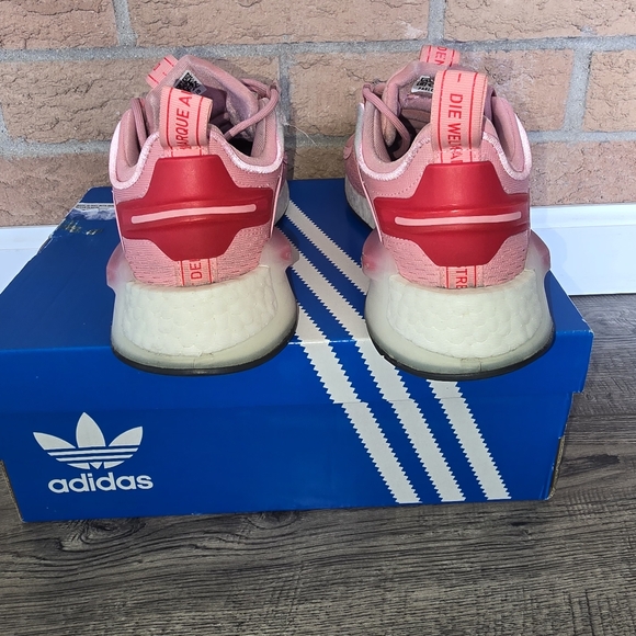 Adidas NMD_V3 J - Picture 4 of 9